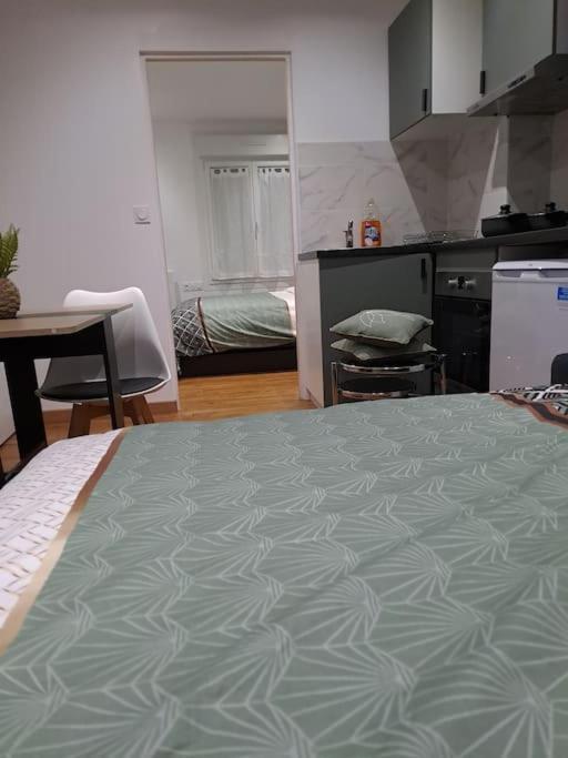 T2 Jacky Ic. /Moto / Circuit 24H / Oasis /Antares Apartamento Le Mans Exterior foto